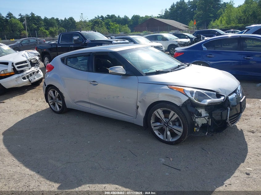 Photo of the 2017 HYUNDAI VELOSTER VALUE EDITION