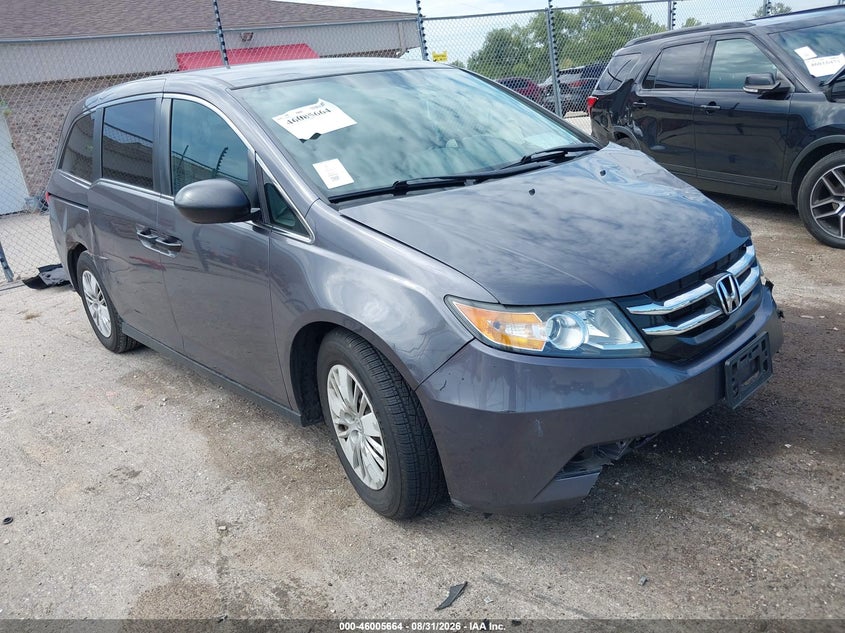 Photo of the 2015 HONDA ODYSSEY LX