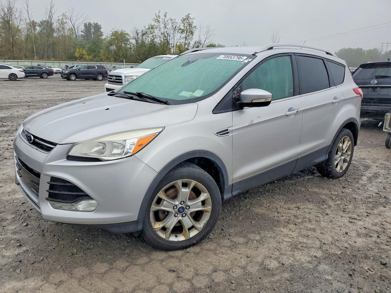 Photo of the 2015 FORD ESCAPE TITANIUM