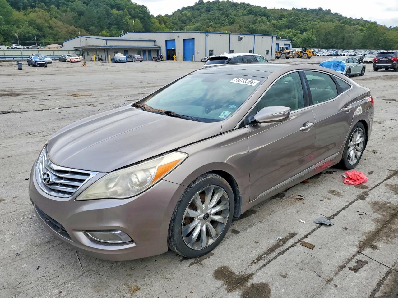 Photo of the 2013 HYUNDAI AZERA BASE