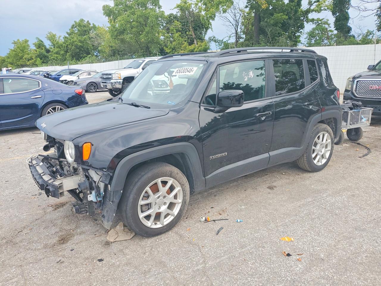 Photo of the 2019 JEEP RENEGADE LATITUDE