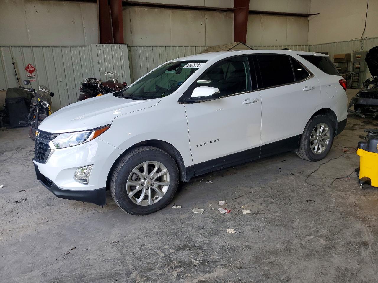 Photo of the 2019 CHEVROLET EQUINOX LT