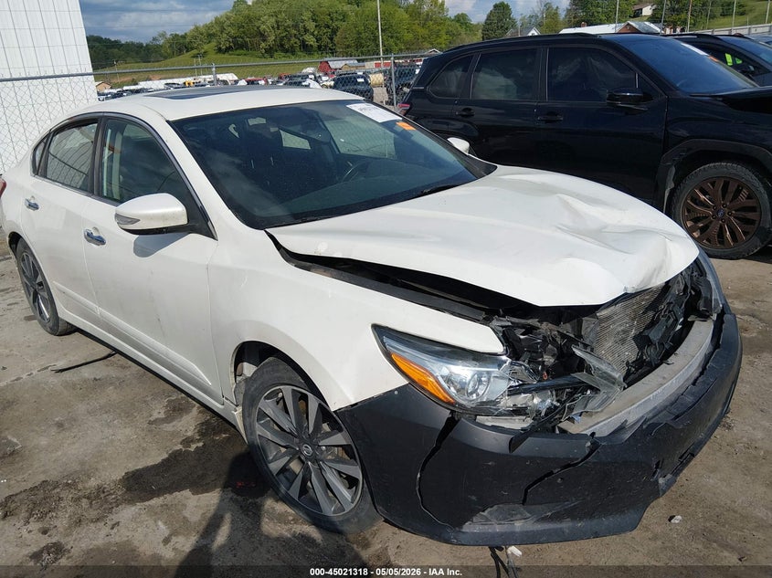 Photo of the 2016 NISSAN ALTIMA 2.5 SV