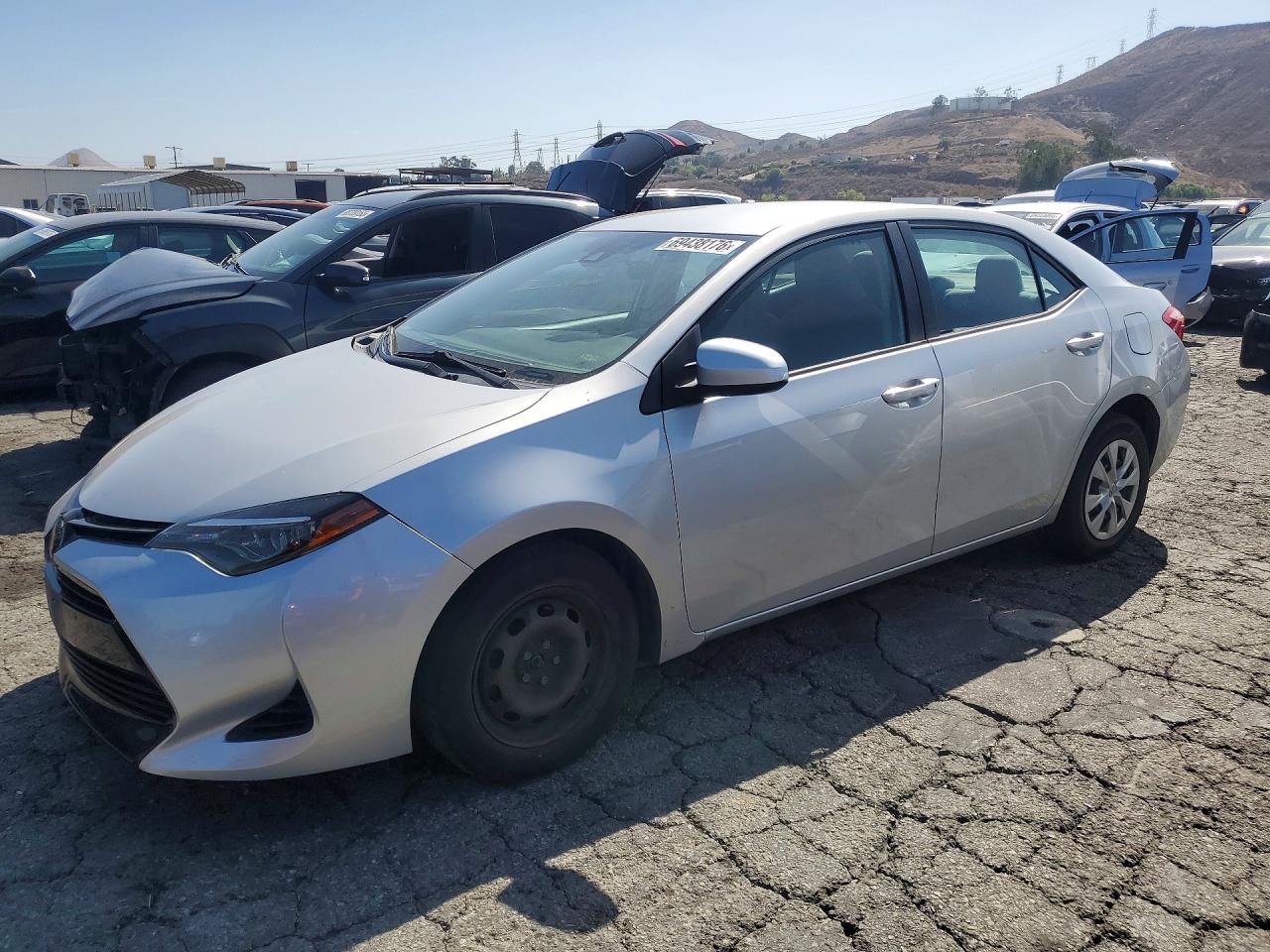 Photo of the 2017 TOYOTA COROLLA L