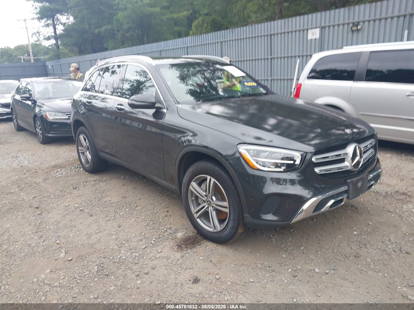 Photo of the 2021 MERCEDES-BENZ GLC 300 4MATIC SUV