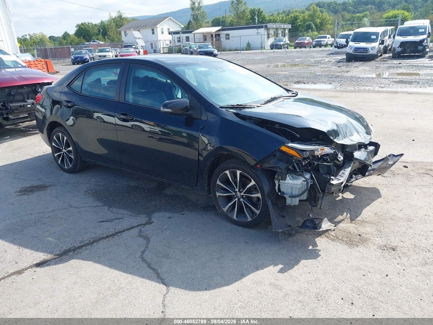 Photo of the 2018 TOYOTA COROLLA SE
