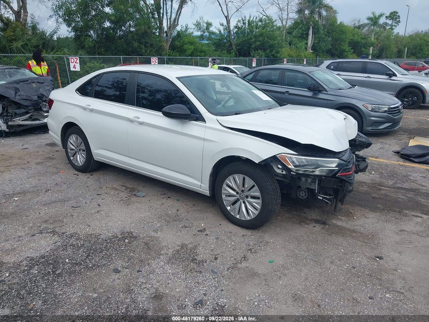 Photo of the 2019 VOLKSWAGEN JETTA 1.4T R-LINE/1.4T S/1.4T SE