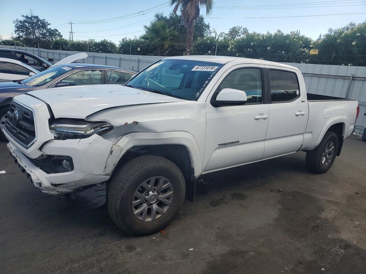 Photo of the 2019 TOYOTA TACOMA SR5 V6