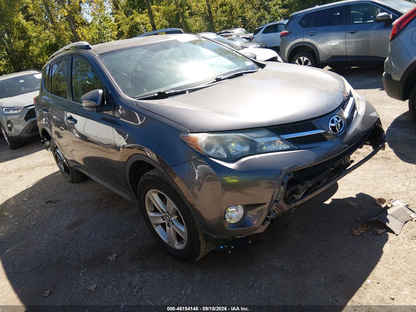 Photo of the 2015 TOYOTA RAV4 XLE