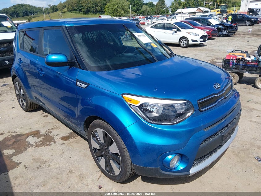 Photo of the 2018 KIA SOUL +