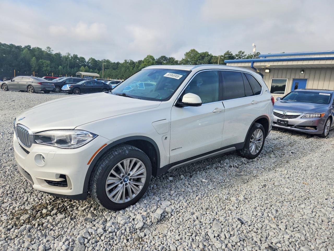 Photo of the 2017 BMW X5 XDR40E