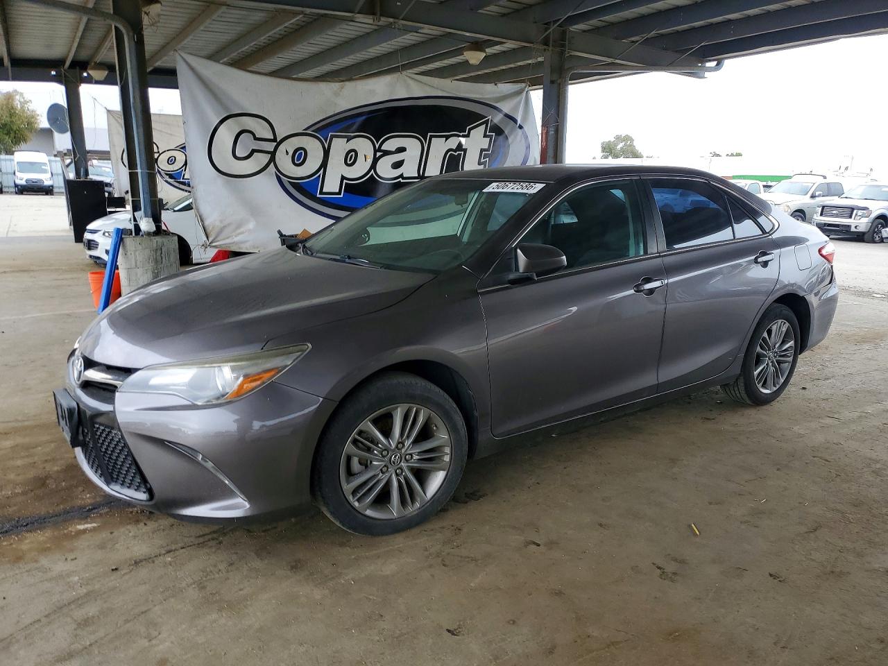 Photo of the 2017 TOYOTA CAMRY SE