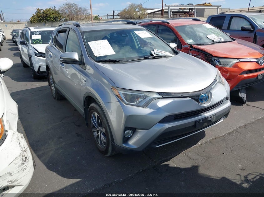 Photo of the 2018 TOYOTA RAV4 HYBRID XLE