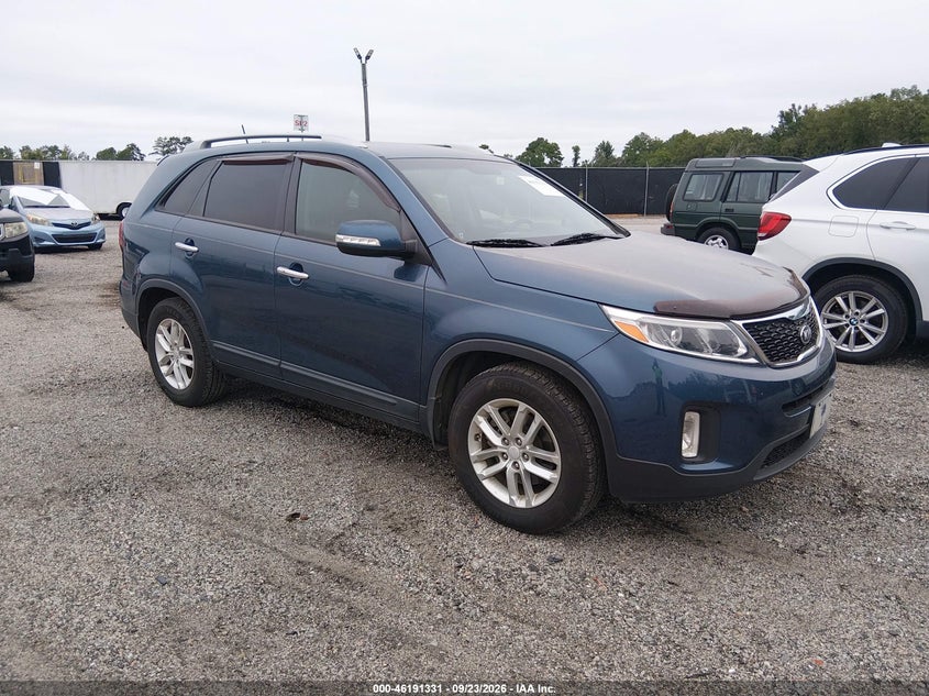Photo of the 2014 KIA SORENTO LX