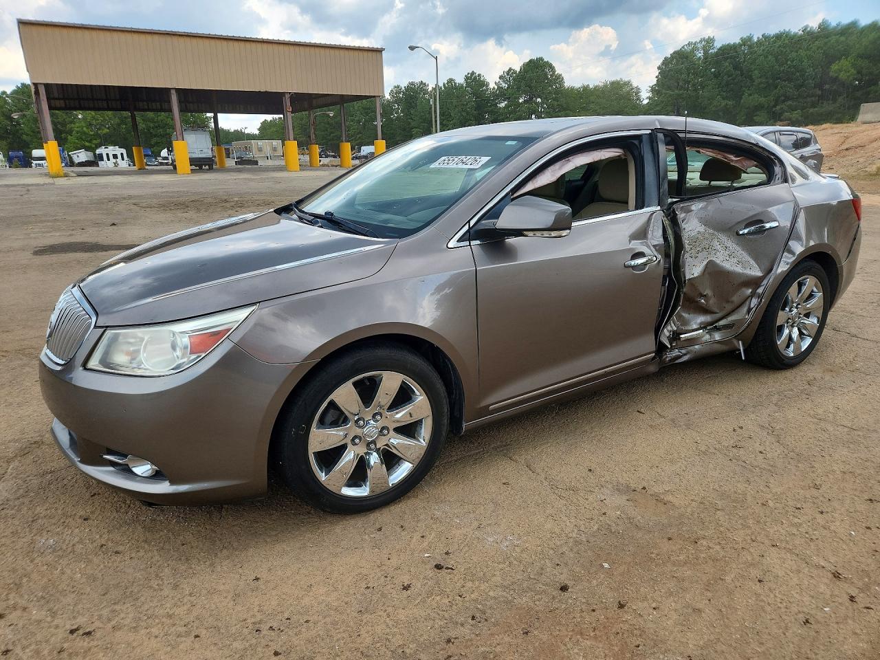 Photo of the 2011 BUICK LACROSSE CXS