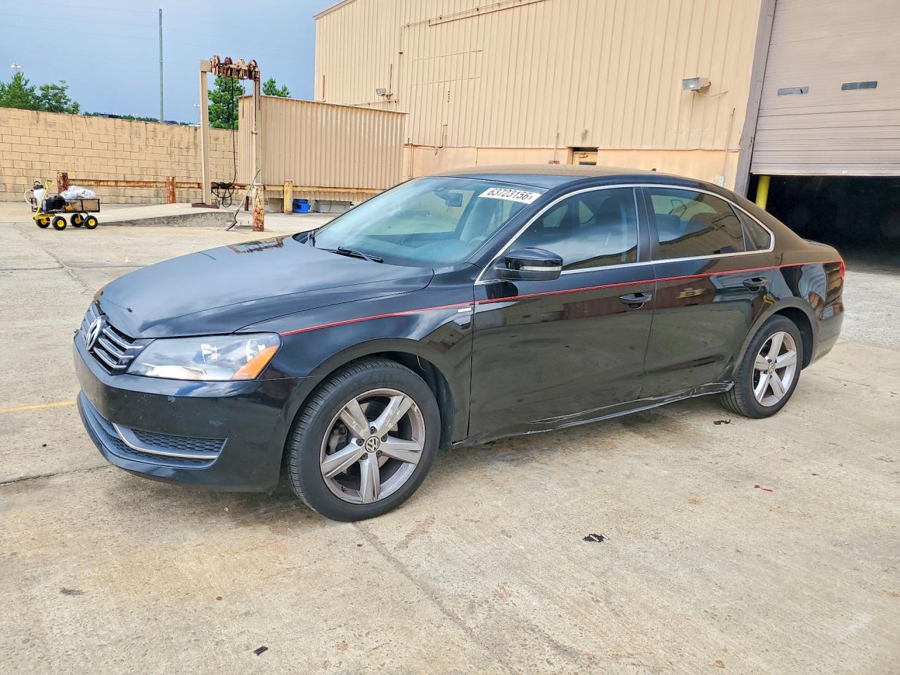 Photo of the 2014 VOLKSWAGEN PASSAT S