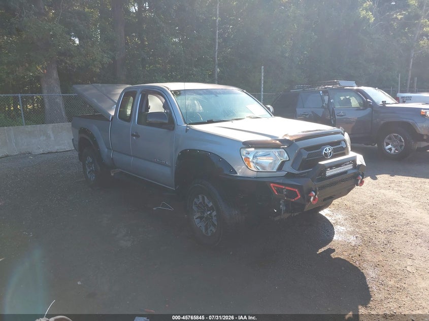 Photo of the 2014 TOYOTA TACOMA