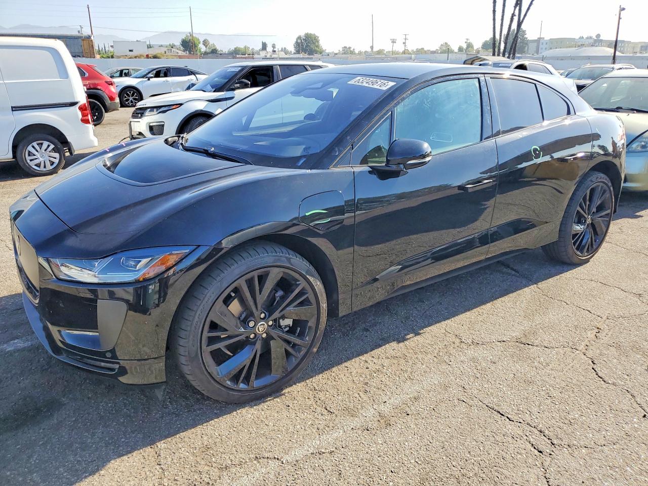 Photo of the 2024 JAGUAR I-PACE R-DYNAMIC HSE