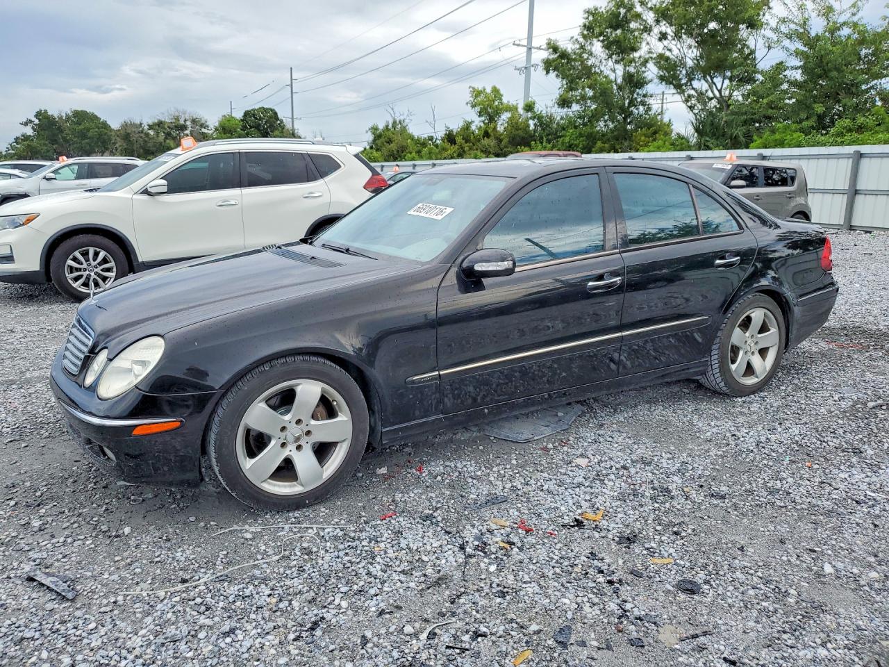 Photo of the 2003 MERCEDES-BENZ E 500