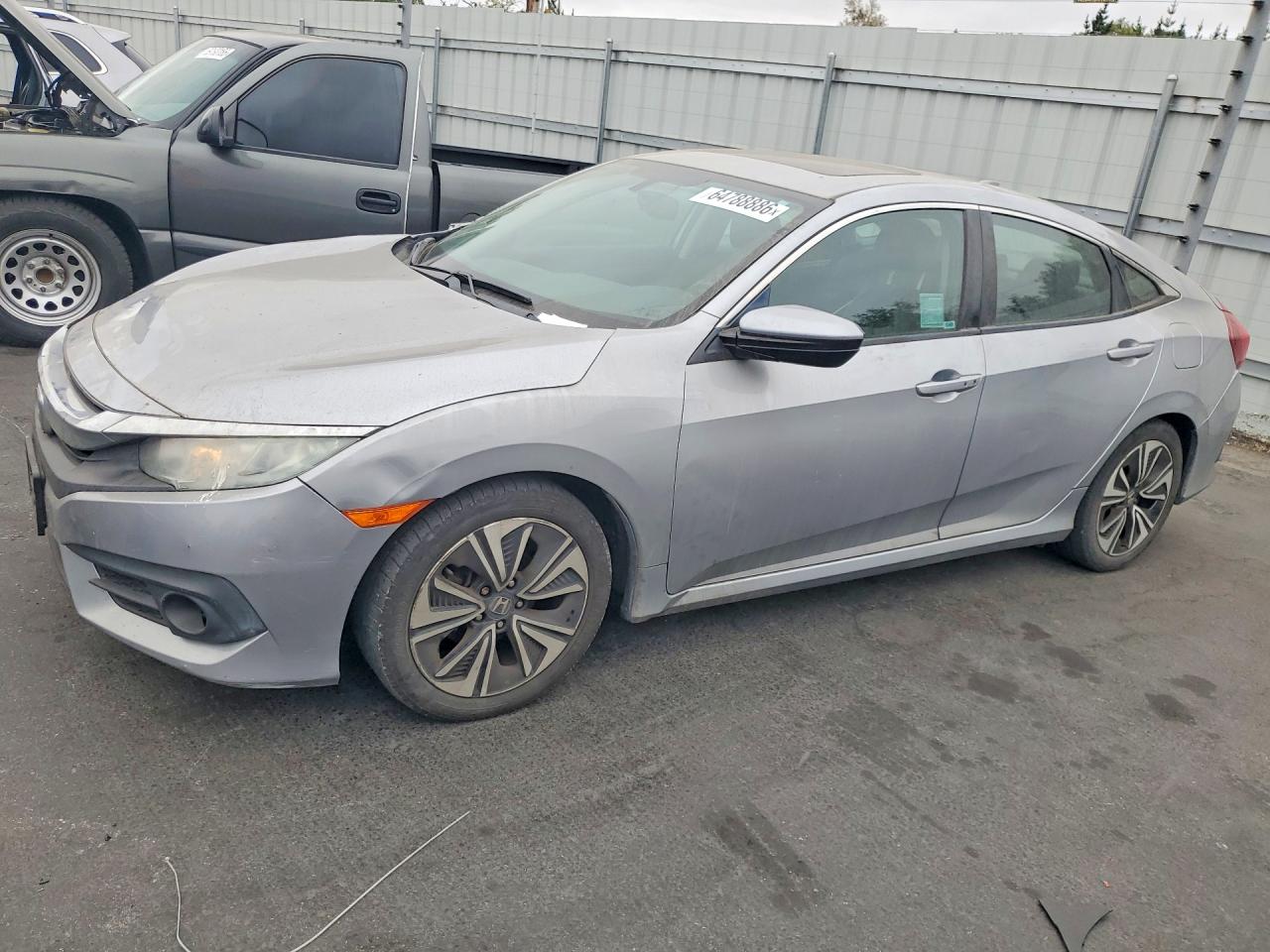Photo of the 2016 HONDA CIVIC EXL