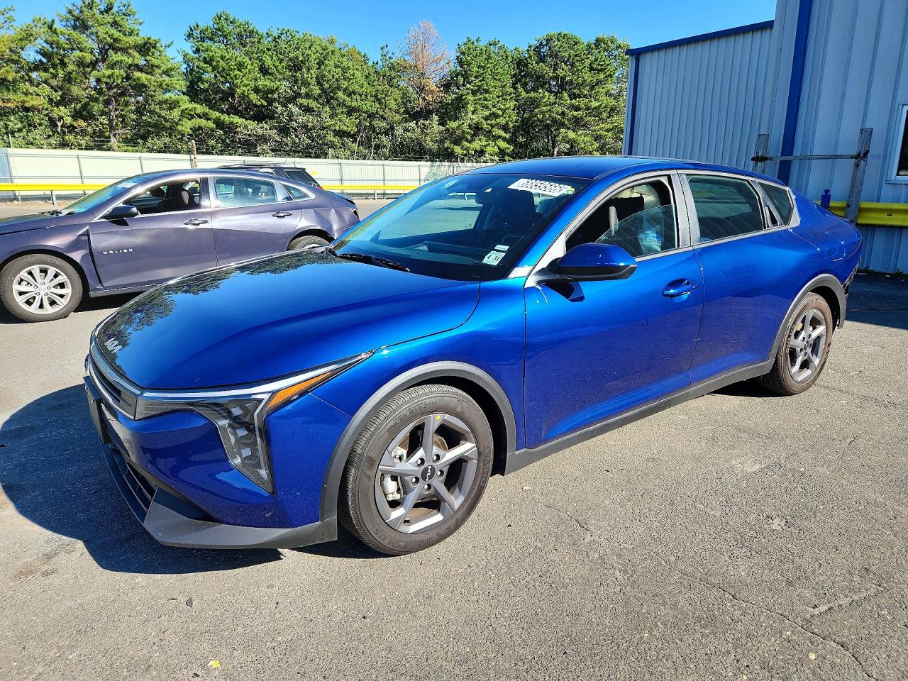 Photo of the 2026 KIA K4 LXS