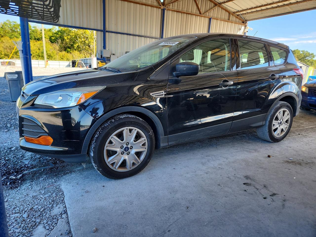Photo of the 2016 FORD ESCAPE S