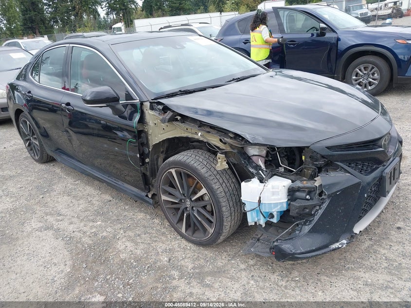 Photo of the 2018 TOYOTA CAMRY XSE
