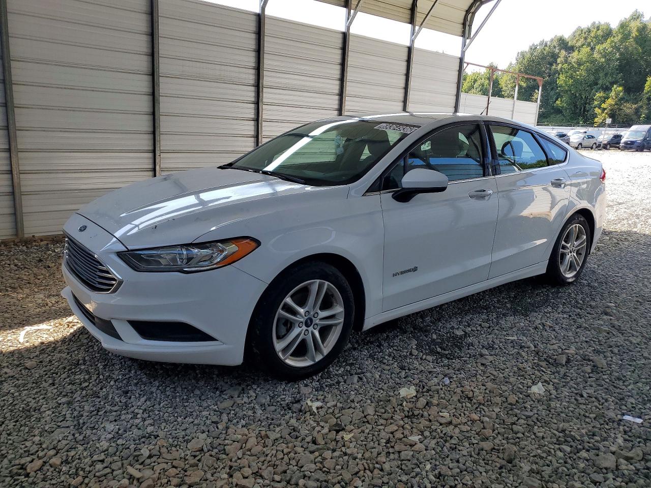 Photo of the 2018 FORD FUSION SE HYBRID