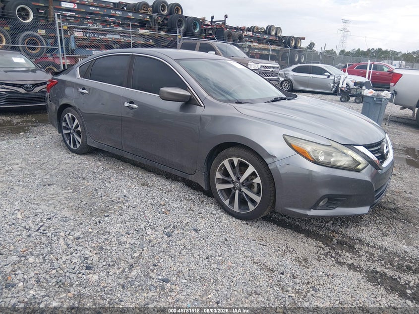 Photo of the 2016 NISSAN ALTIMA 2.5 SR
