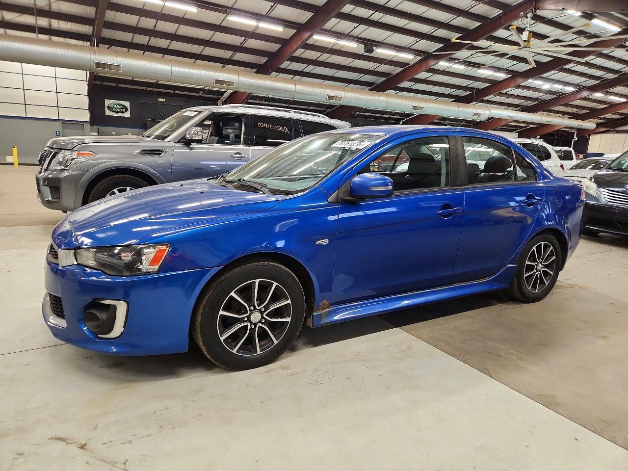 Photo of the 2017 MITSUBISHI LANCER ES