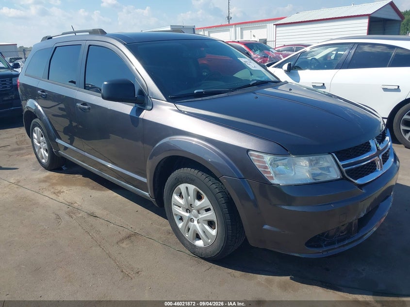 Photo of the 2017 DODGE JOURNEY SE