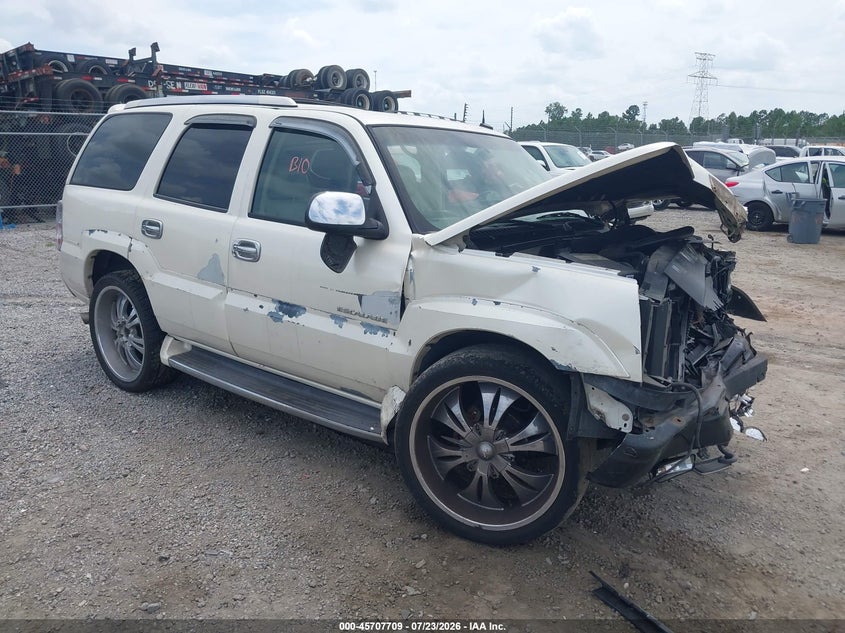 Photo of the 2003 CADILLAC ESCALADE STANDARD