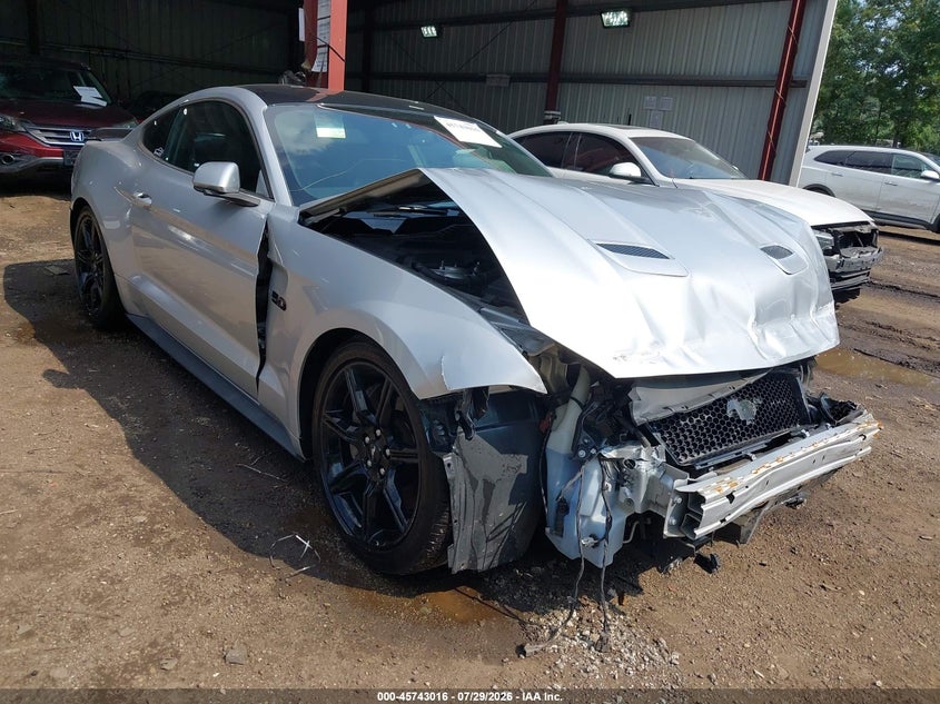 Photo of the 2018 FORD MUSTANG GT