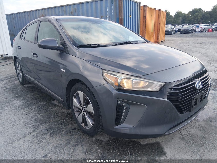 Photo of the 2019 HYUNDAI IONIQ PLUG-IN HYBRID