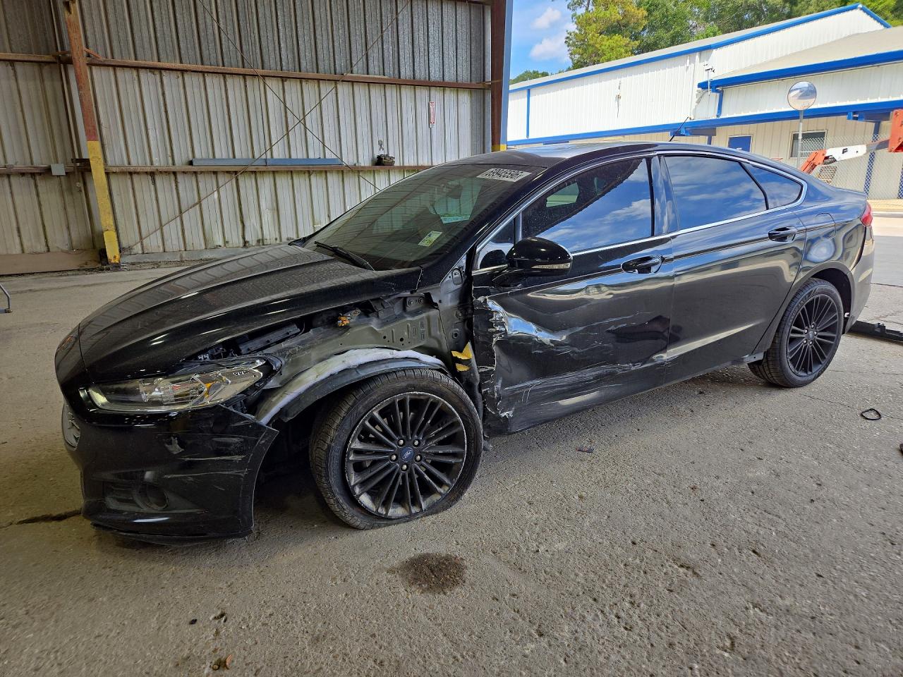 Photo of the 2014 FORD FUSION SE