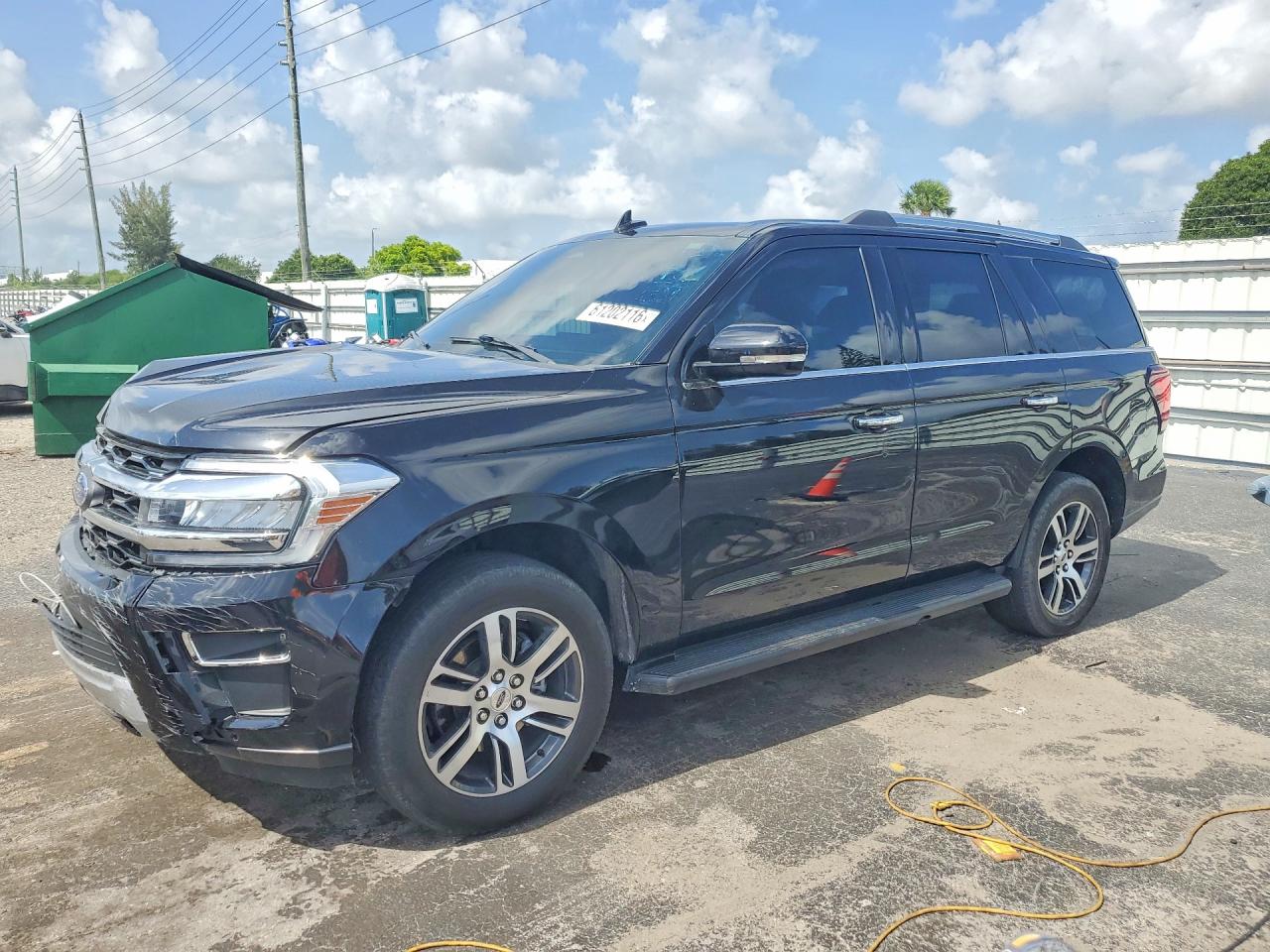 Photo of the 2024 FORD EXPEDITION LIMITED