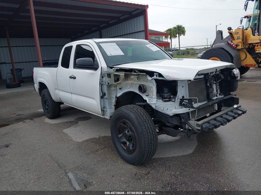 Photo of the 2020 TOYOTA TACOMA SR