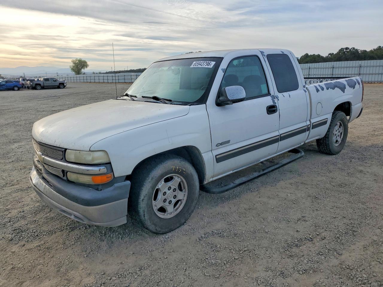 Photo of the 2000 CHEVROLET SILVERADO C1500