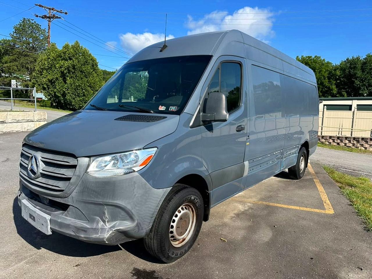 Photo of the 2019 MERCEDES-BENZ SPRINTER 2500/3500
