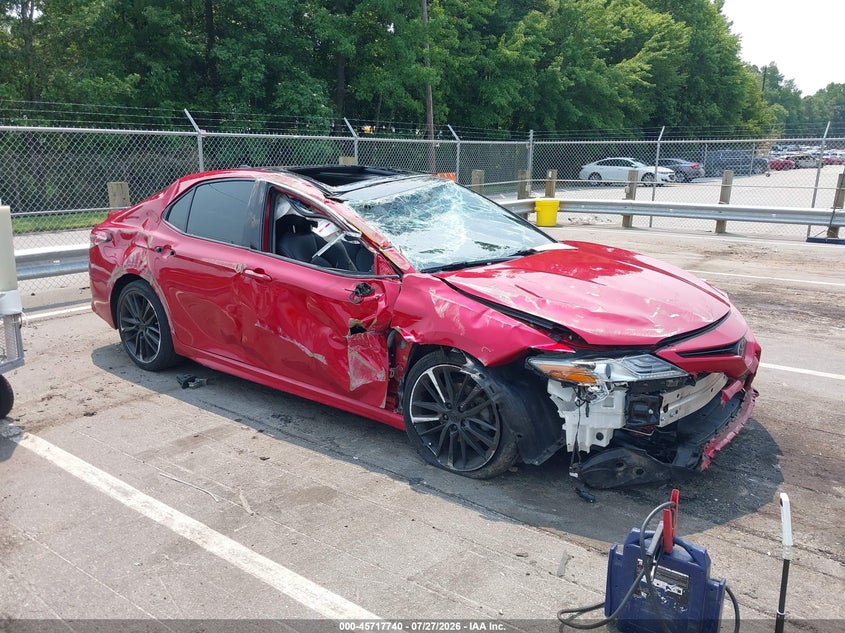 Photo of the 2019 TOYOTA CAMRY XSE