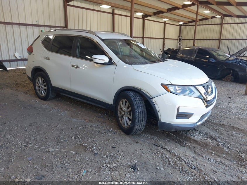 Photo of the 2019 NISSAN ROGUE SV