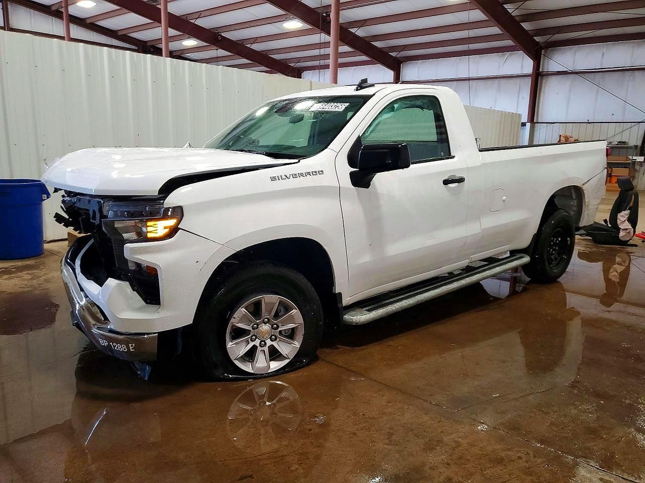 Photo of the 2026 CHEVROLET SILVERADO C1500 HEAVY DUTY