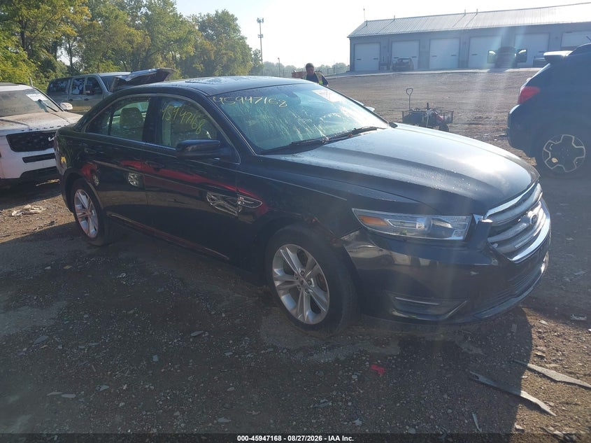 Photo of the 2014 FORD TAURUS SEL