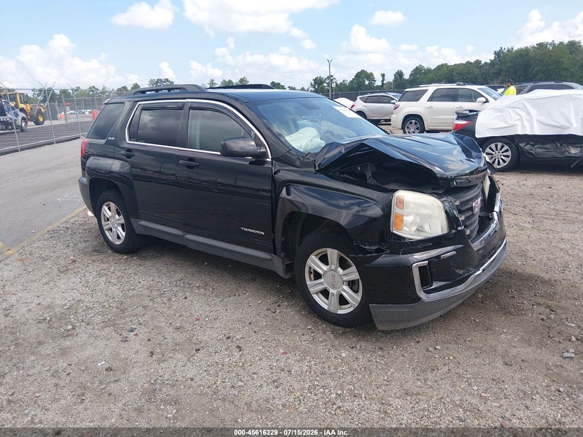 Photo of the 2016 GMC TERRAIN SLE-2