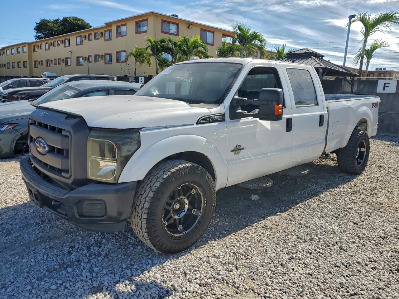 Photo of the 2014 FORD F350 SUPER DUTY