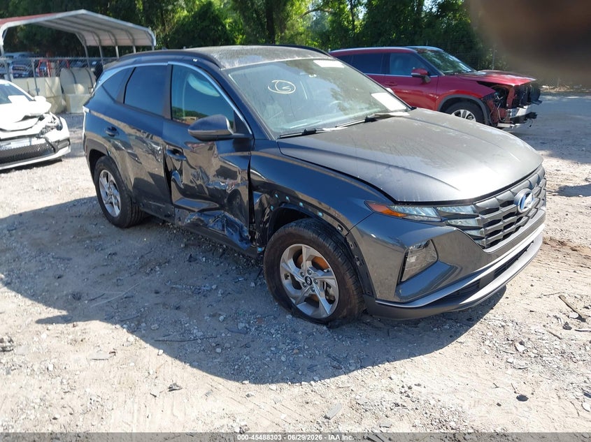 Photo of the 2022 HYUNDAI TUCSON SEL
