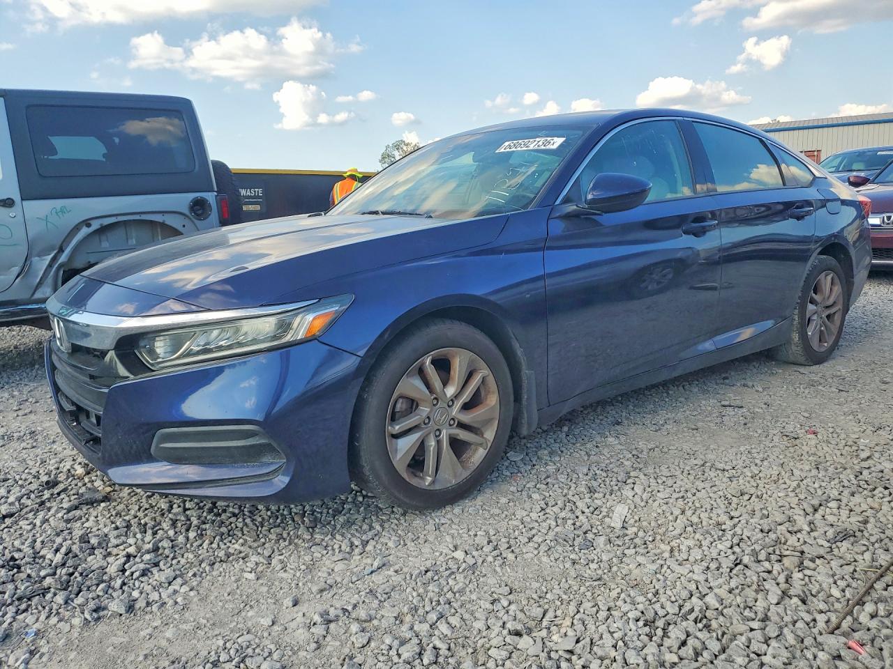 Photo of the 2019 HONDA ACCORD LX