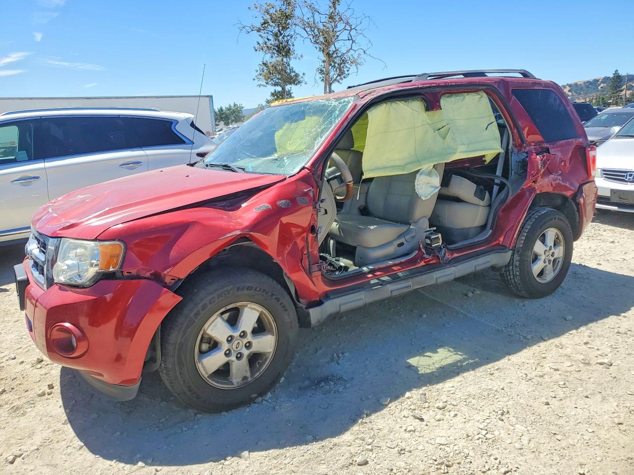 Photo of the 2009 FORD ESCAPE XLT