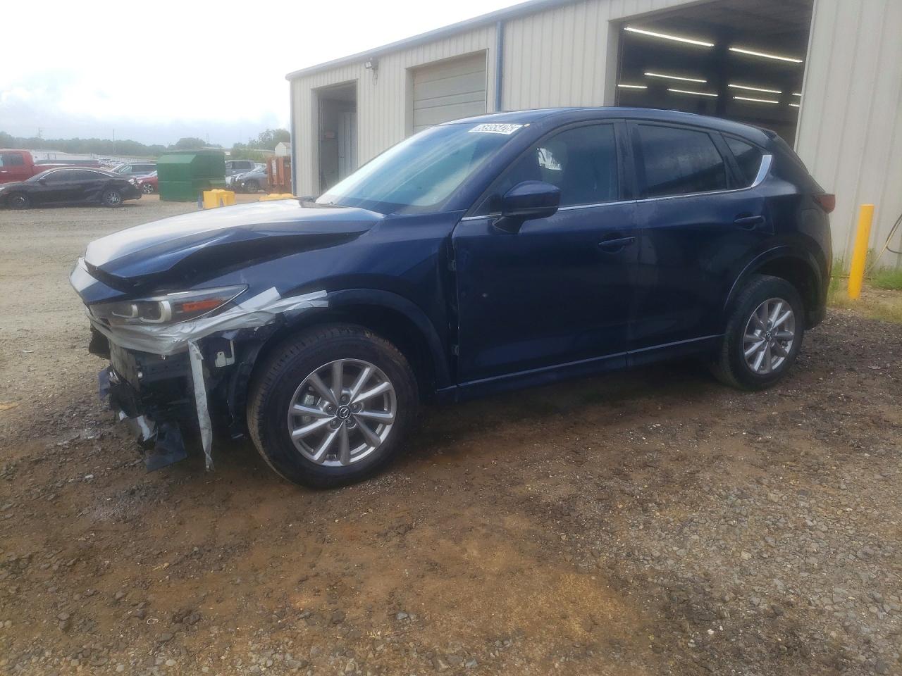 Photo of the 2025 MAZDA CX-5 SELECT