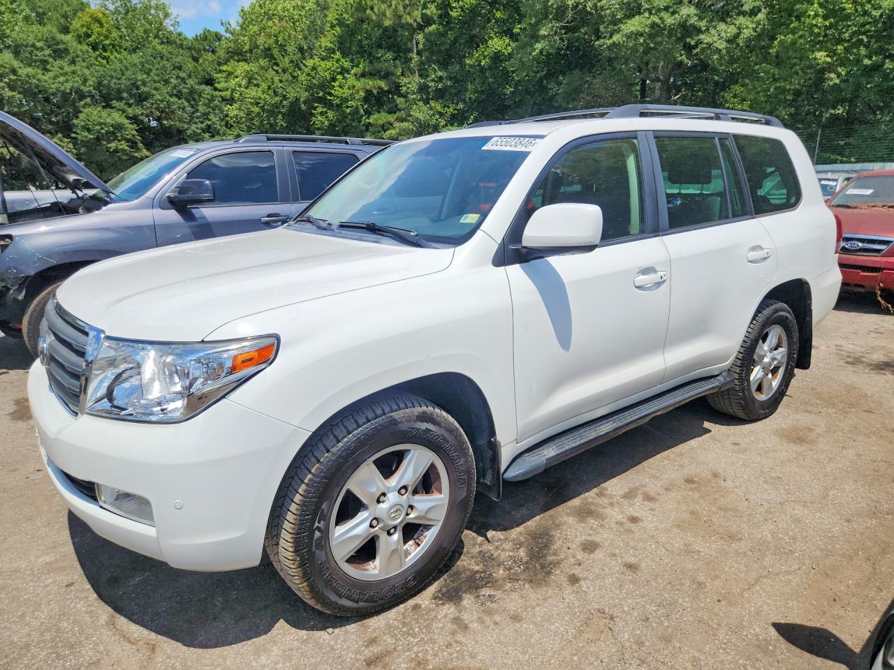 Photo of the 2008 TOYOTA LAND CRUISER BASE